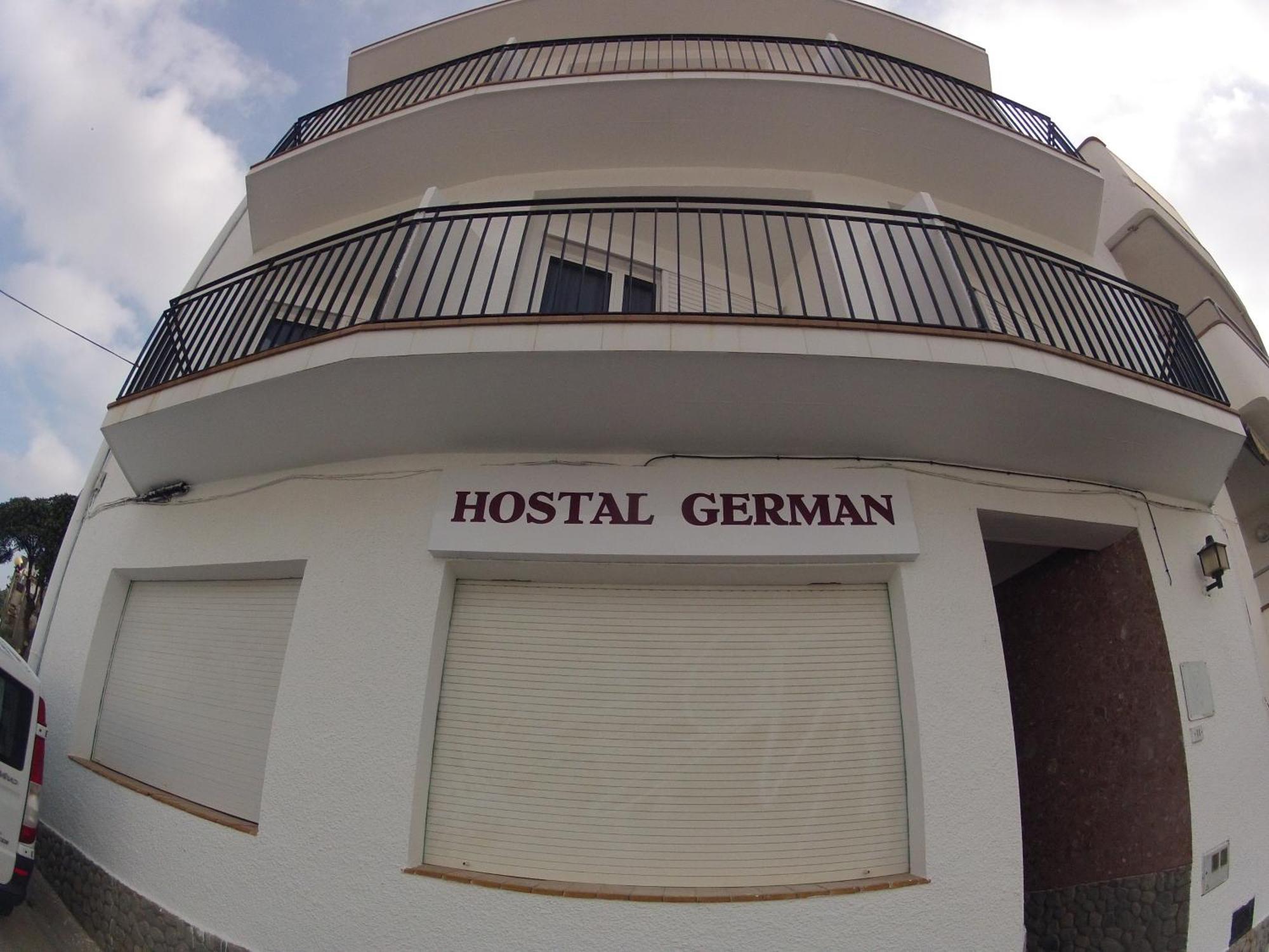 El Port De La Selva Hostal German מראה חיצוני תמונה